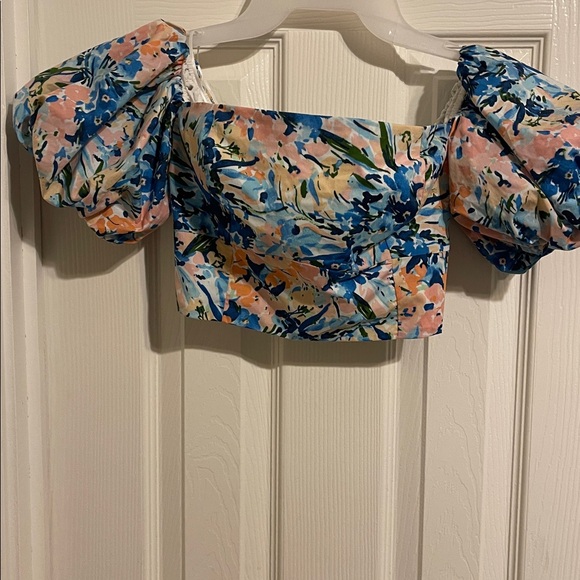 Abercrombie & Fitch Multicolor Floral Puff Sleeve Crop Top size xs - Picture 2 of 6